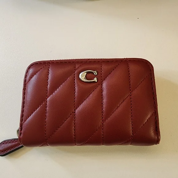 COACH Quilted Tabby 20 With Matching Wallet - Picture 2 of 16